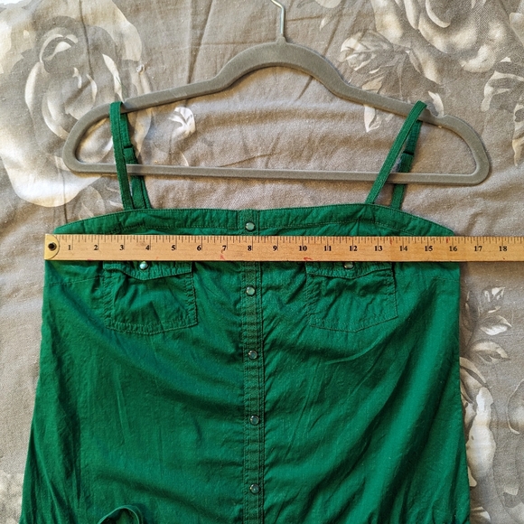 Woman's Top - Picture 8 of 10